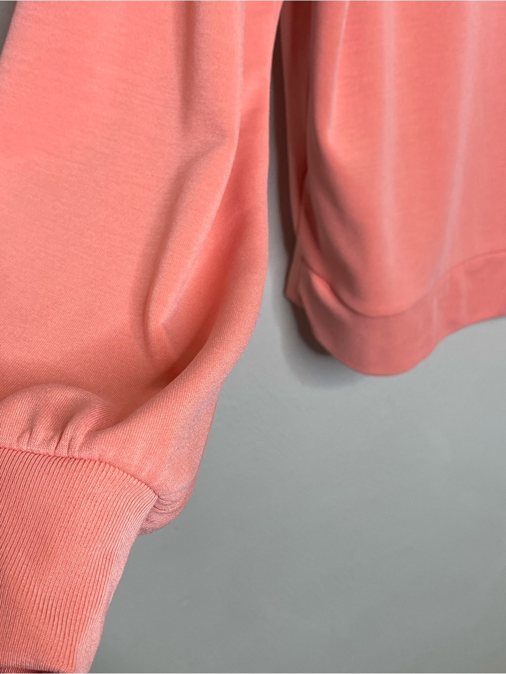 ATHLETA Coral V-Neck Long Sleeve Pullover Sweatshirt size medium - Soft & Cozy - Picture 3 of 4